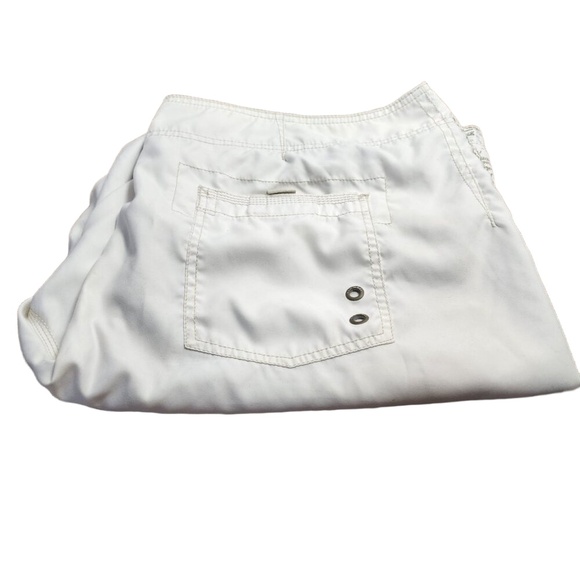 Old Navy Floral Design Men's Swim Trunk's Size XL - Picture 4 of 6